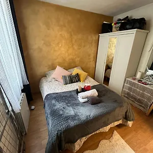  Séjour chez l'habitant Private France